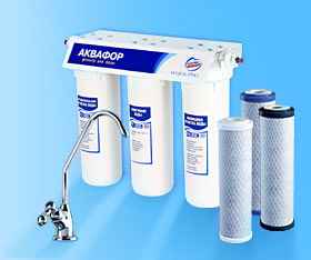 Фильтр проточный Аквафор Трио для очистки мягкой водопроводной воды